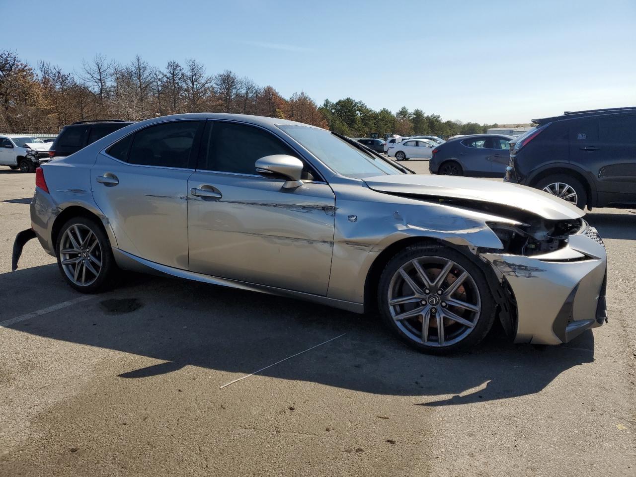 2017 LEXUS IS 350 - Image 4