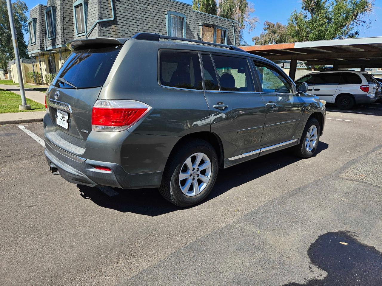 2012 TOYOTA HIGHLANDER - Фото 4