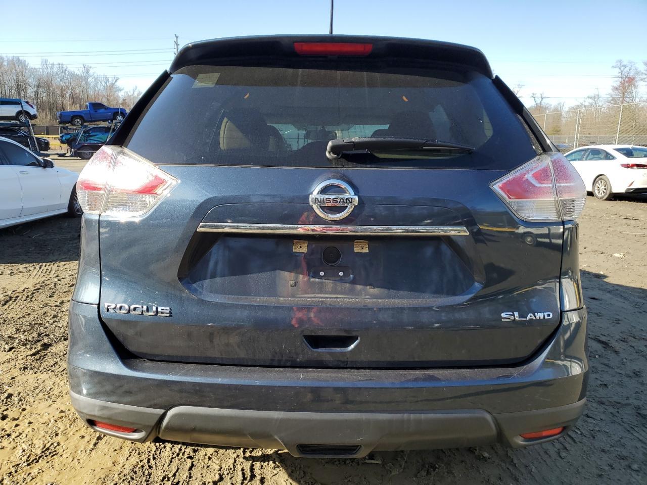 2015 NISSAN ROGUE S - Image 6
