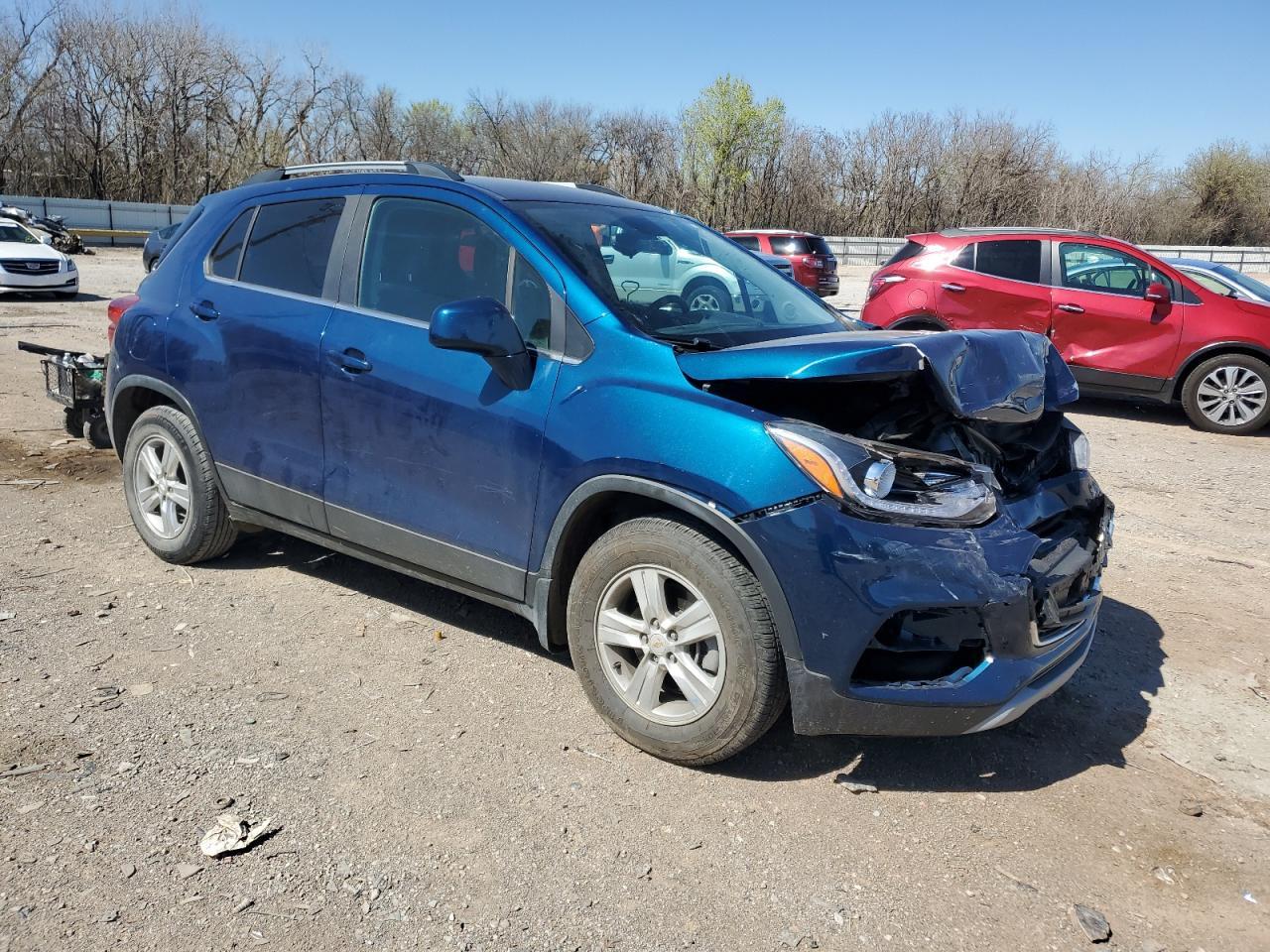 2019 CHEVROLET TRAX 1LT - Фото 4