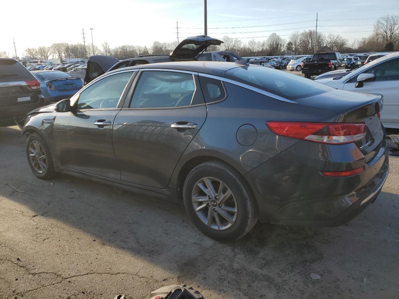 2020 KIA OPTIMA LX - Фото 2