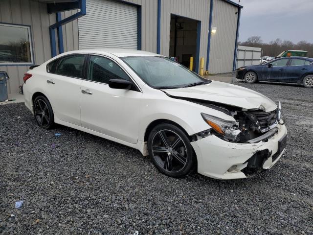 2017 Nissan Altima 2.5 - Фото 4