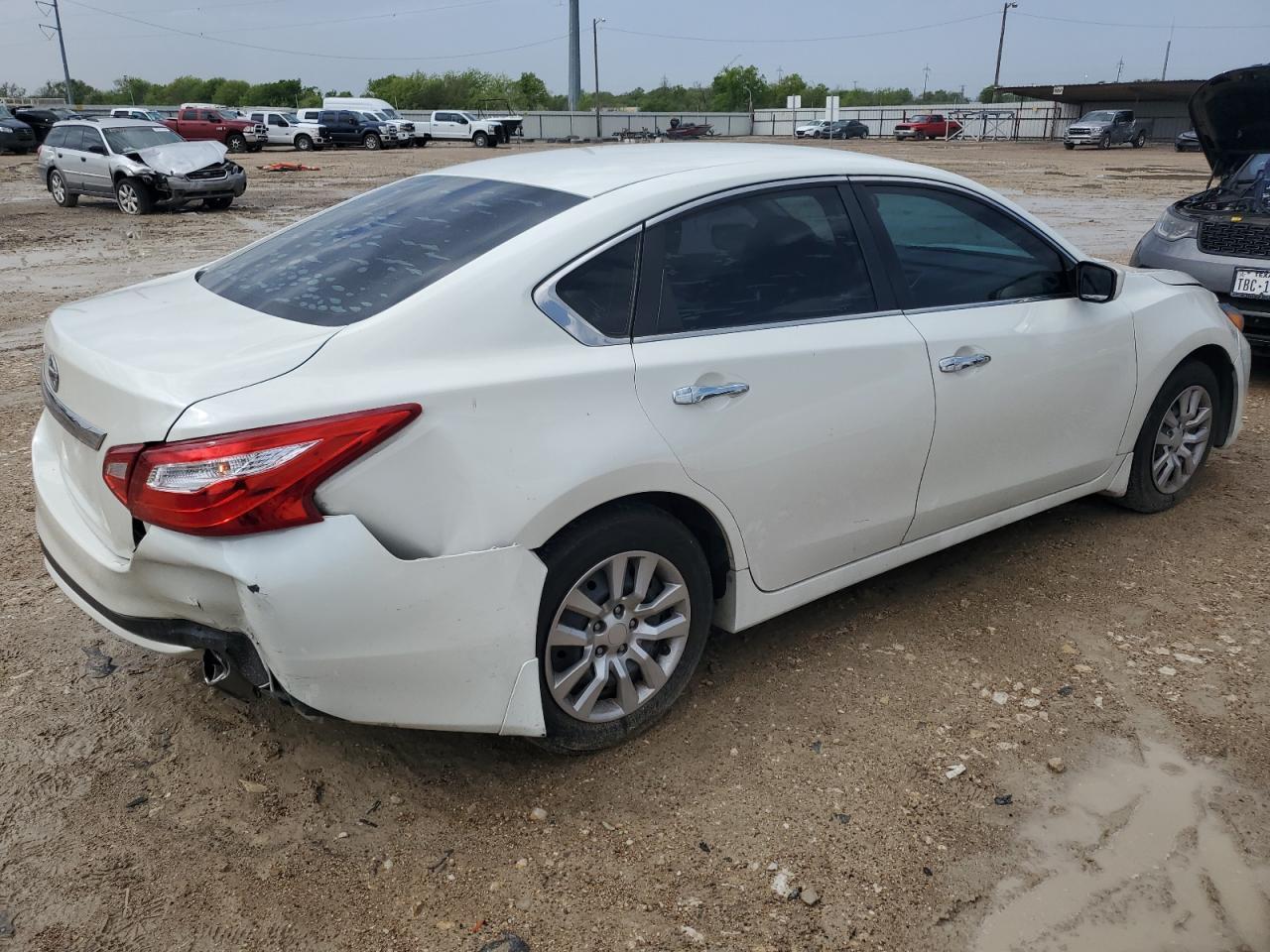 2016 NISSAN ALTIMA 2.5 - Фото 3