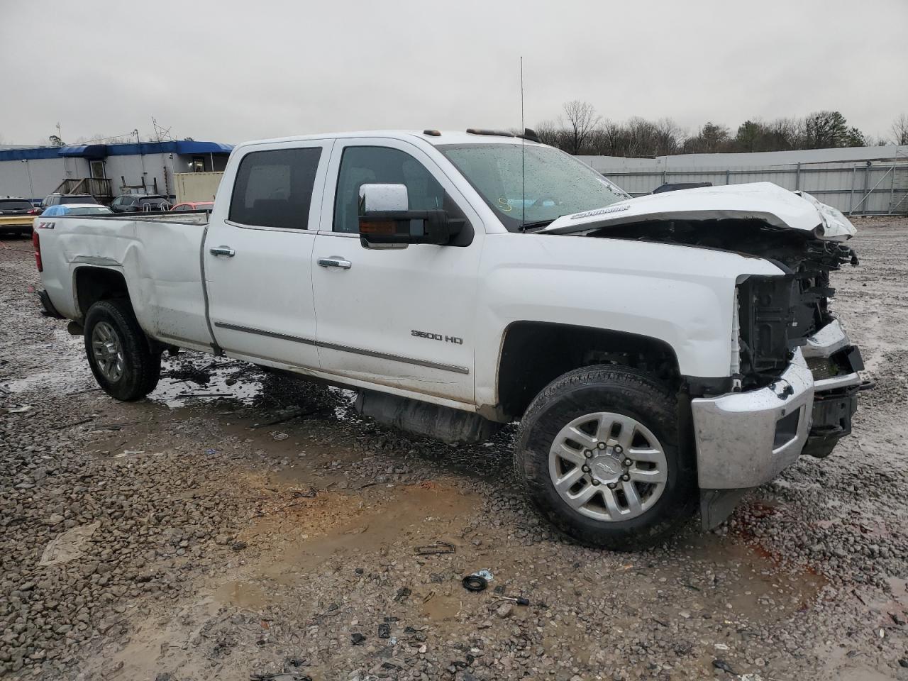 2018 CHEVROLET SILVERADO - Image 4
