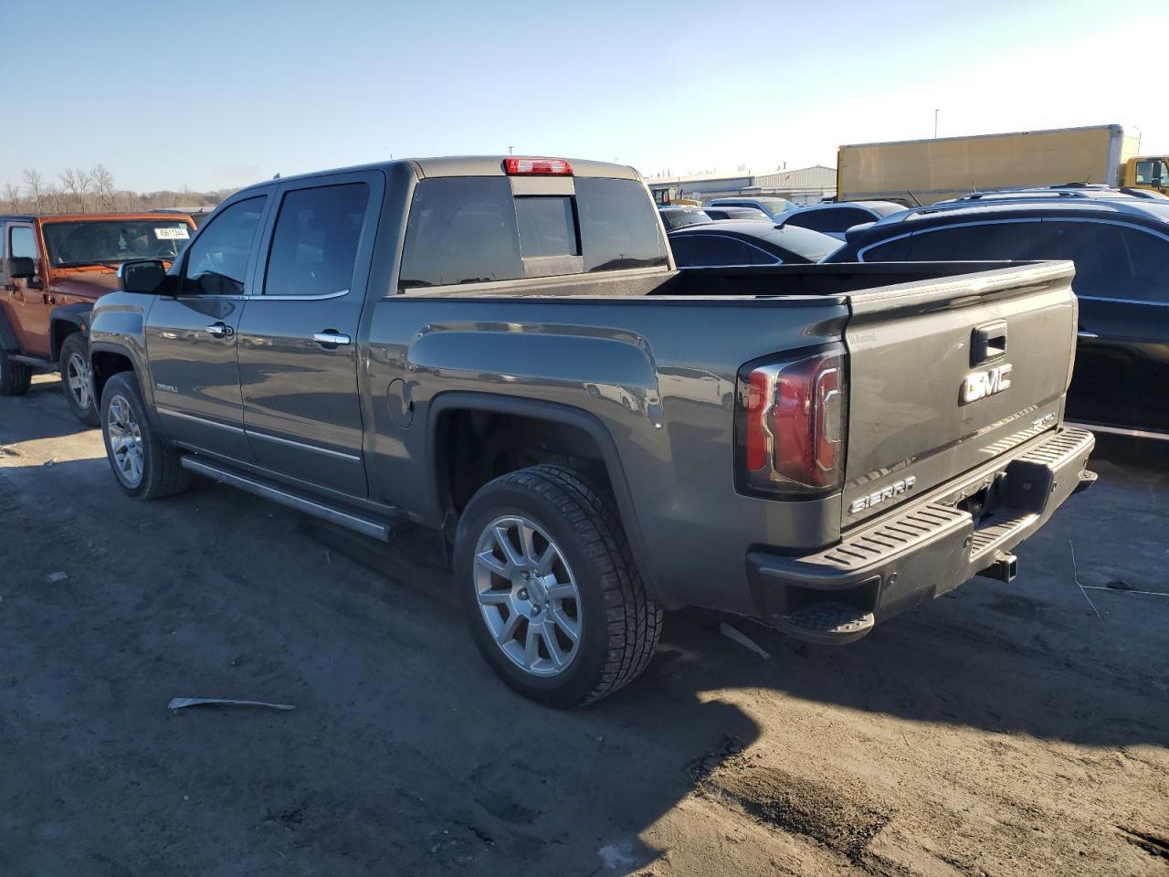 2017 GMC SIERRA K15 - Фото 2