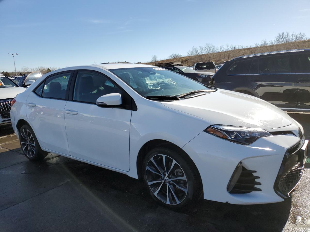 2018 TOYOTA COROLLA L - Image 4
