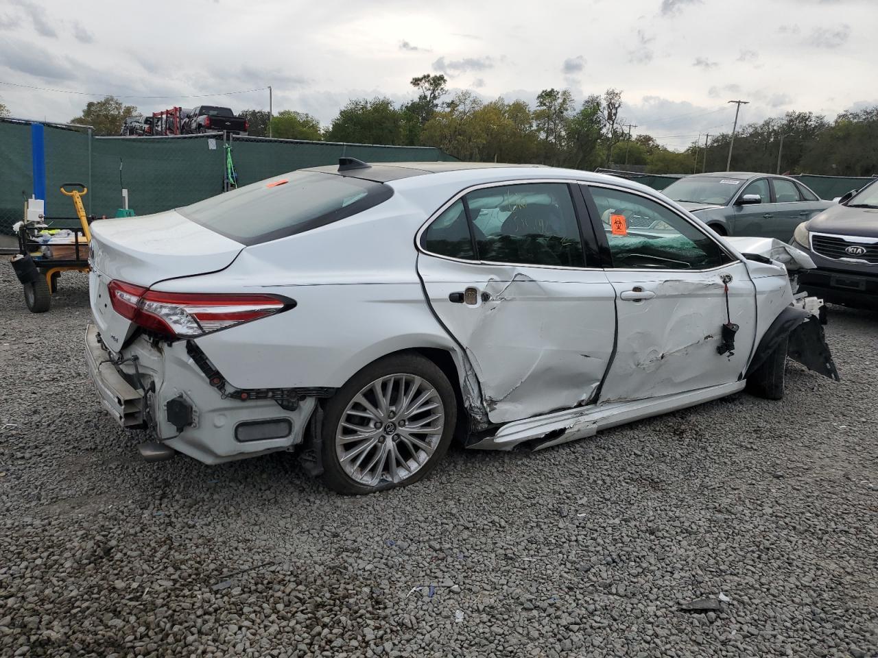 2018 TOYOTA CAMRY L - Image 3