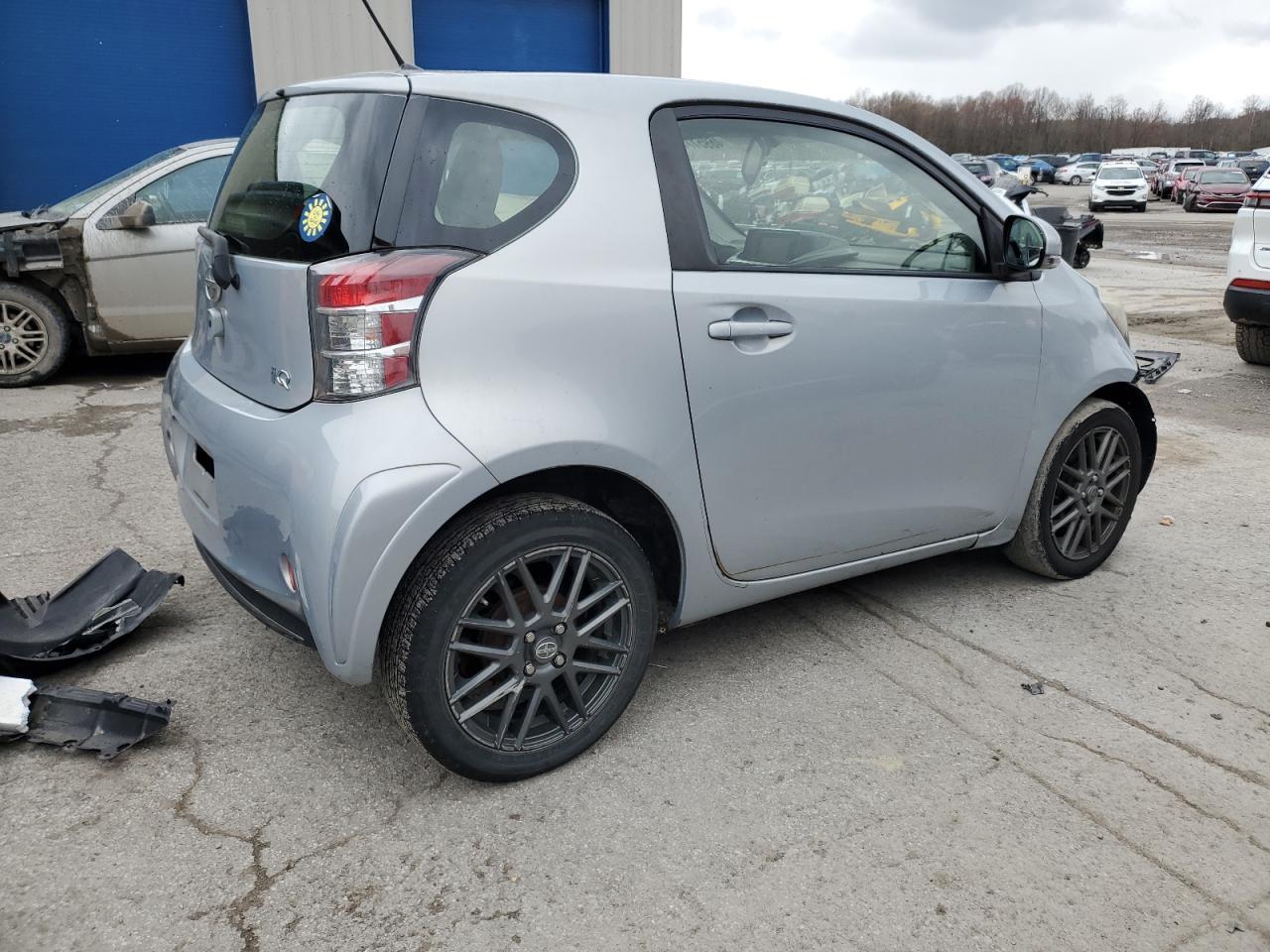 2014 TOYOTA SCION IQ - Фото 3