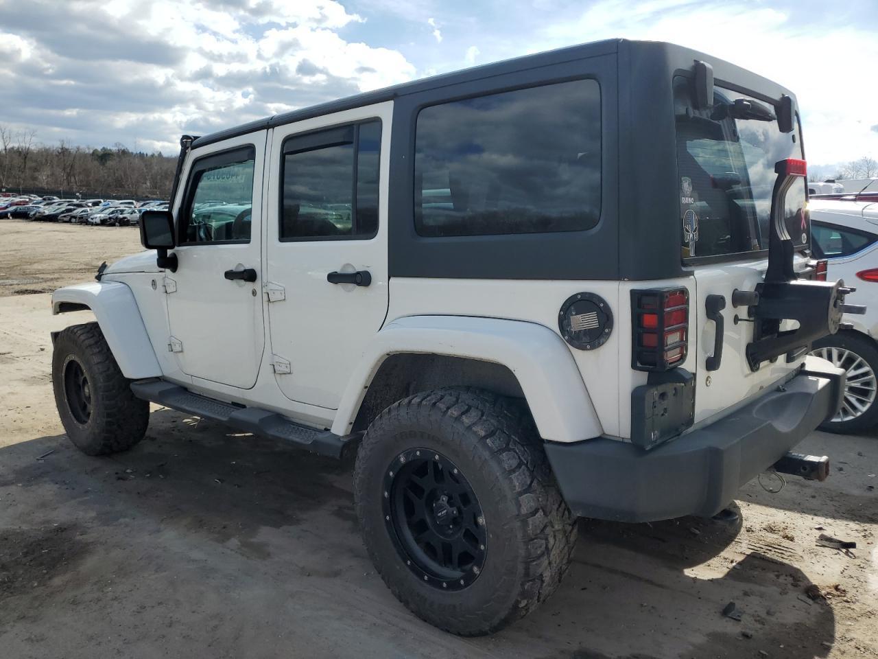 2012 JEEP WRANGLER U - Image 2