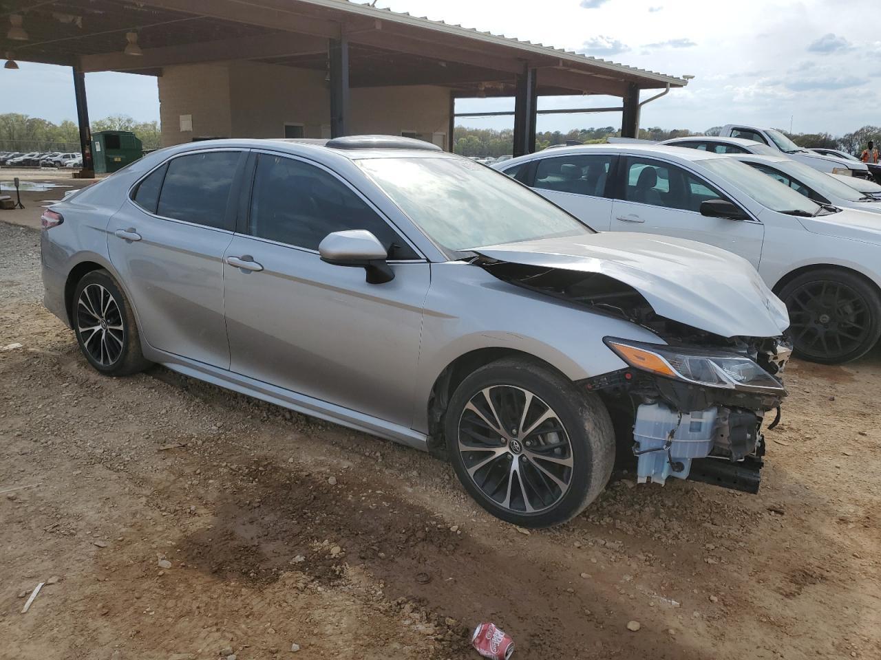 2019 TOYOTA CAMRY L - Image 4