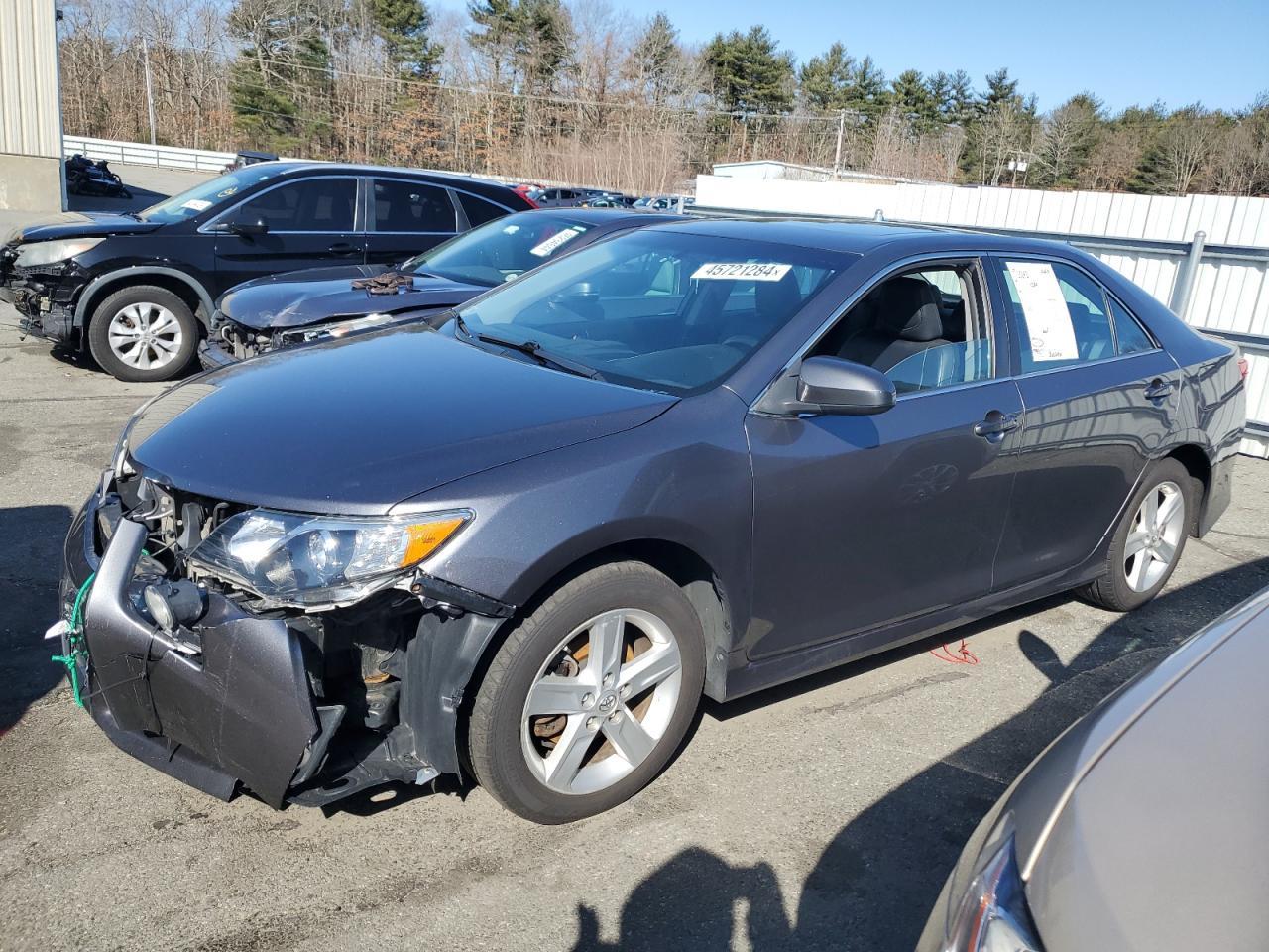 2014 TOYOTA CAMRY L