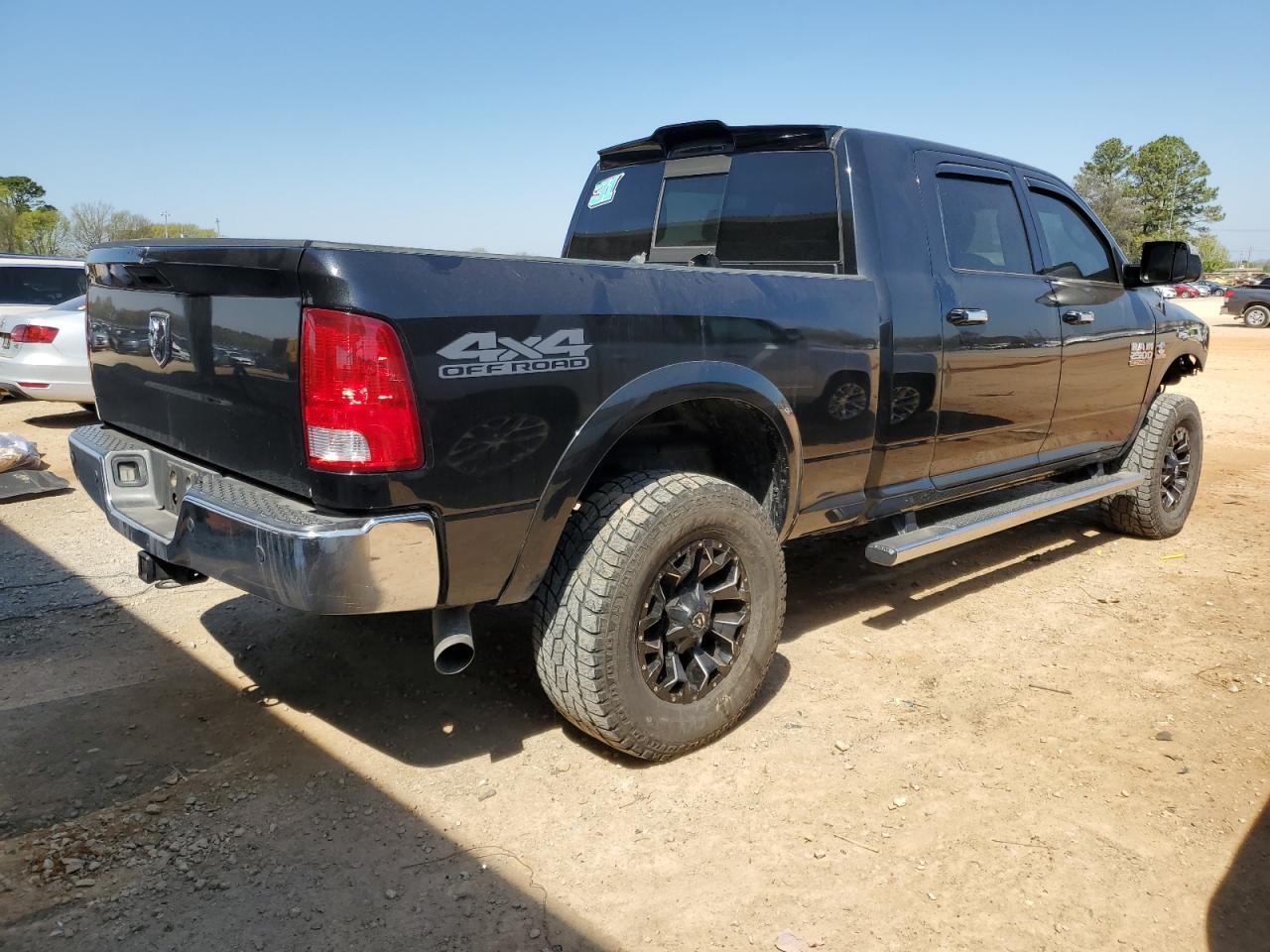 2017 RAM 2500 SLT - Image 3