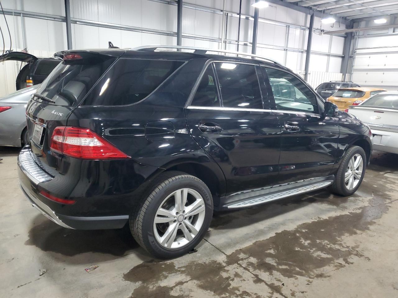 2015 MERCEDES-BENZ ML 350 4MA - Image 3