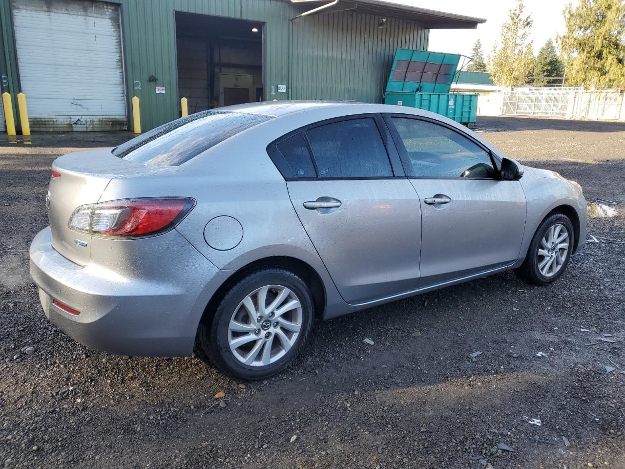 2013 MAZDA 3 I - Фото 3