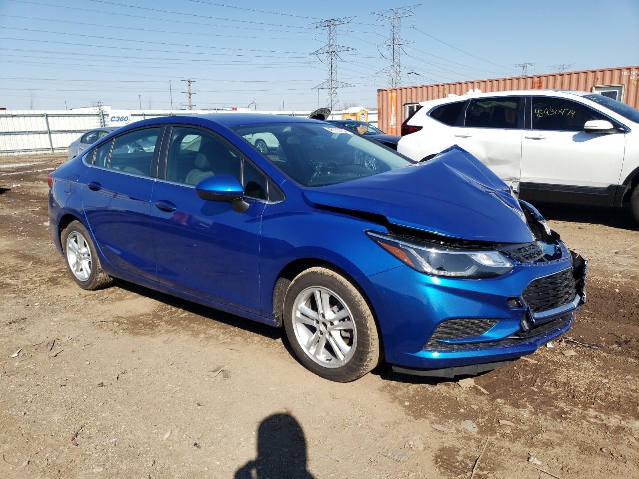 2017 CHEVROLET CRUZE LT - Image 4