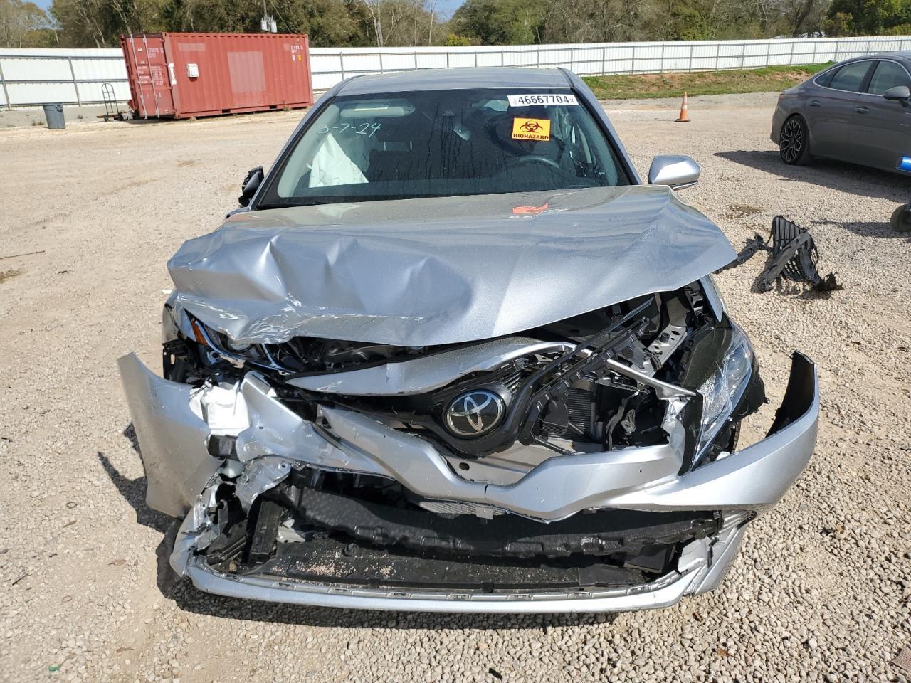 2020 TOYOTA CAMRY LE - Фото 5