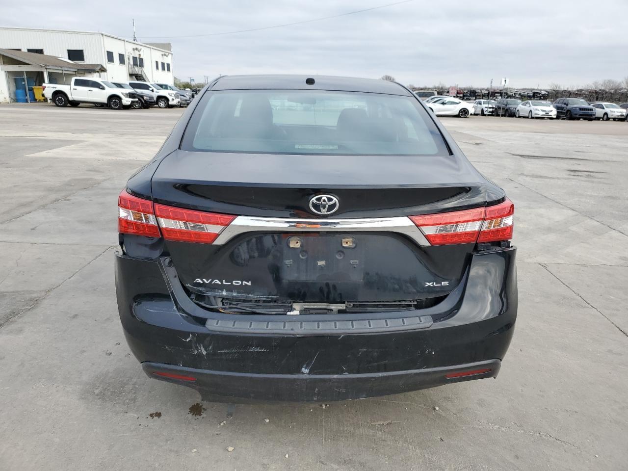 2015 TOYOTA AVALON XLE - Image 6