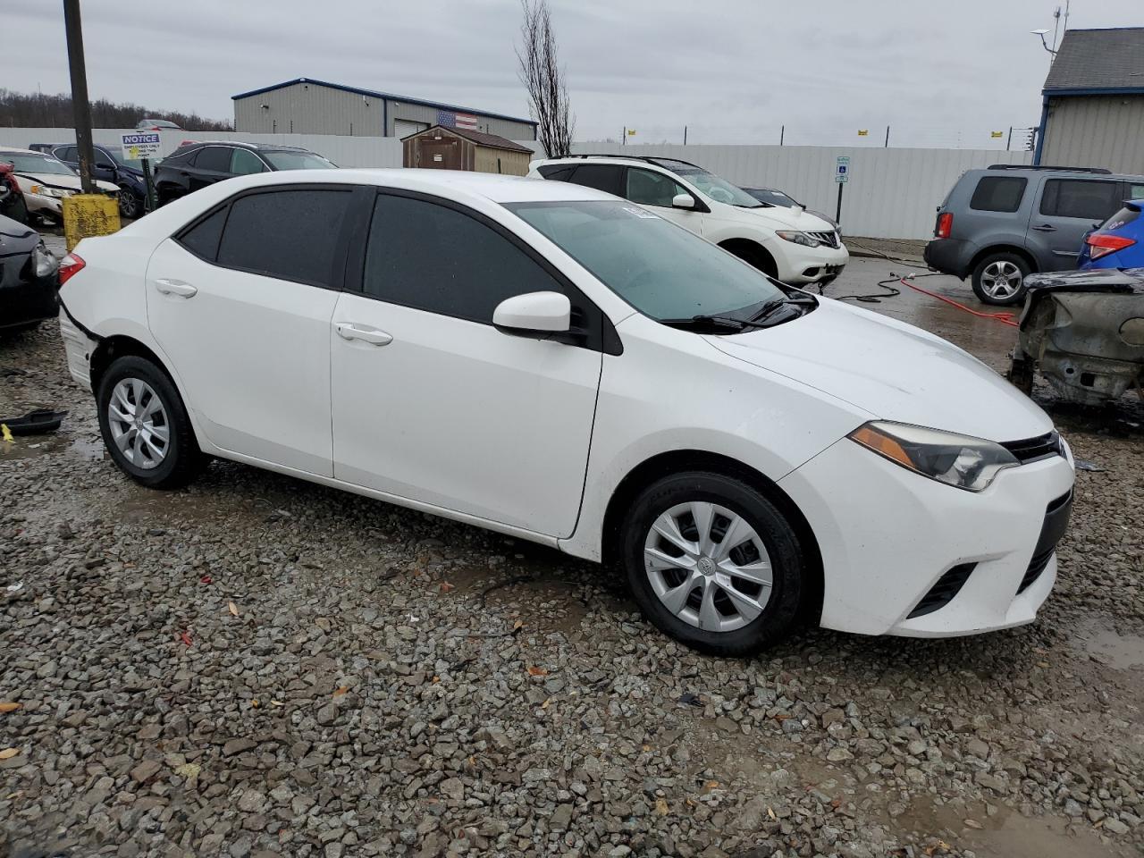 2014 TOYOTA COROLLA L - Image 4