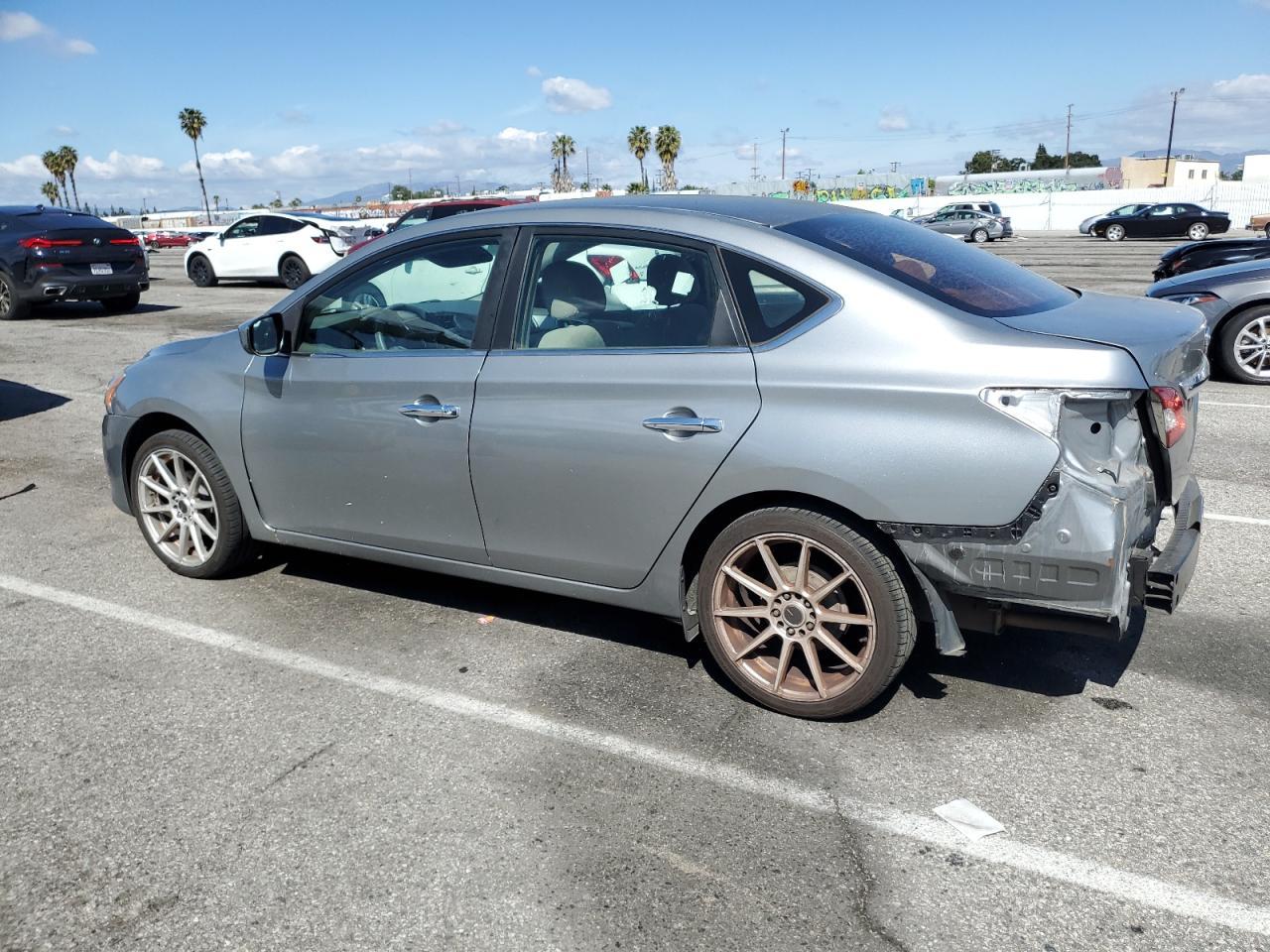 2013 NISSAN SENTRA S - Фото 2