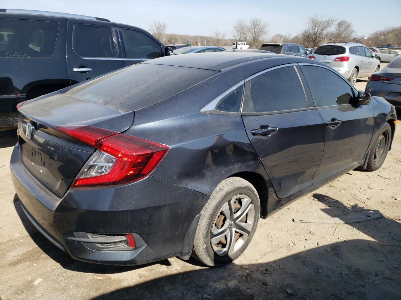 2017 HONDA CIVIC LX - Фото 3