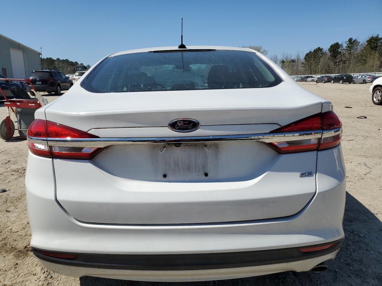 2017 FORD FUSION SE - Фото 6