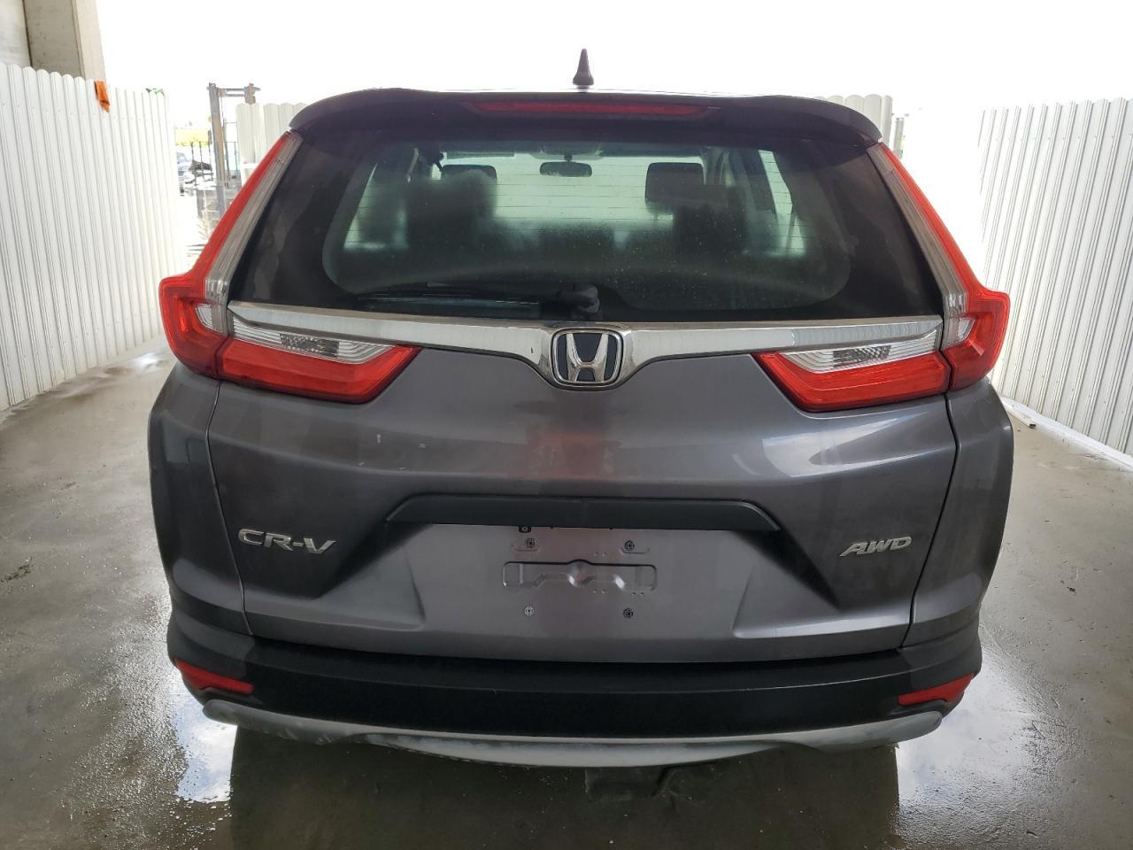2018 HONDA CR-V LX - Image 6
