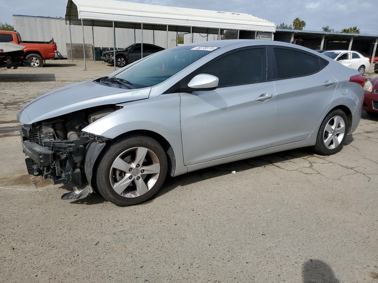 2013 HYUNDAI ELANTRA GL