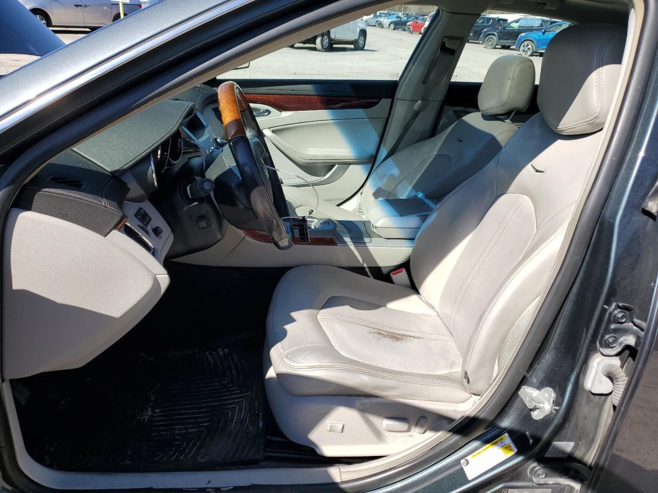 2011 CADILLAC CTS PREMIU - Image 7