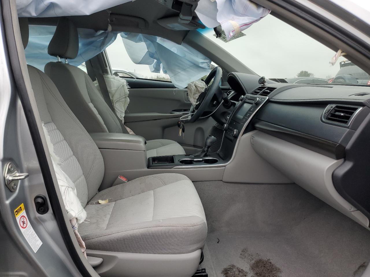 2017 TOYOTA CAMRY LE - Фото 7