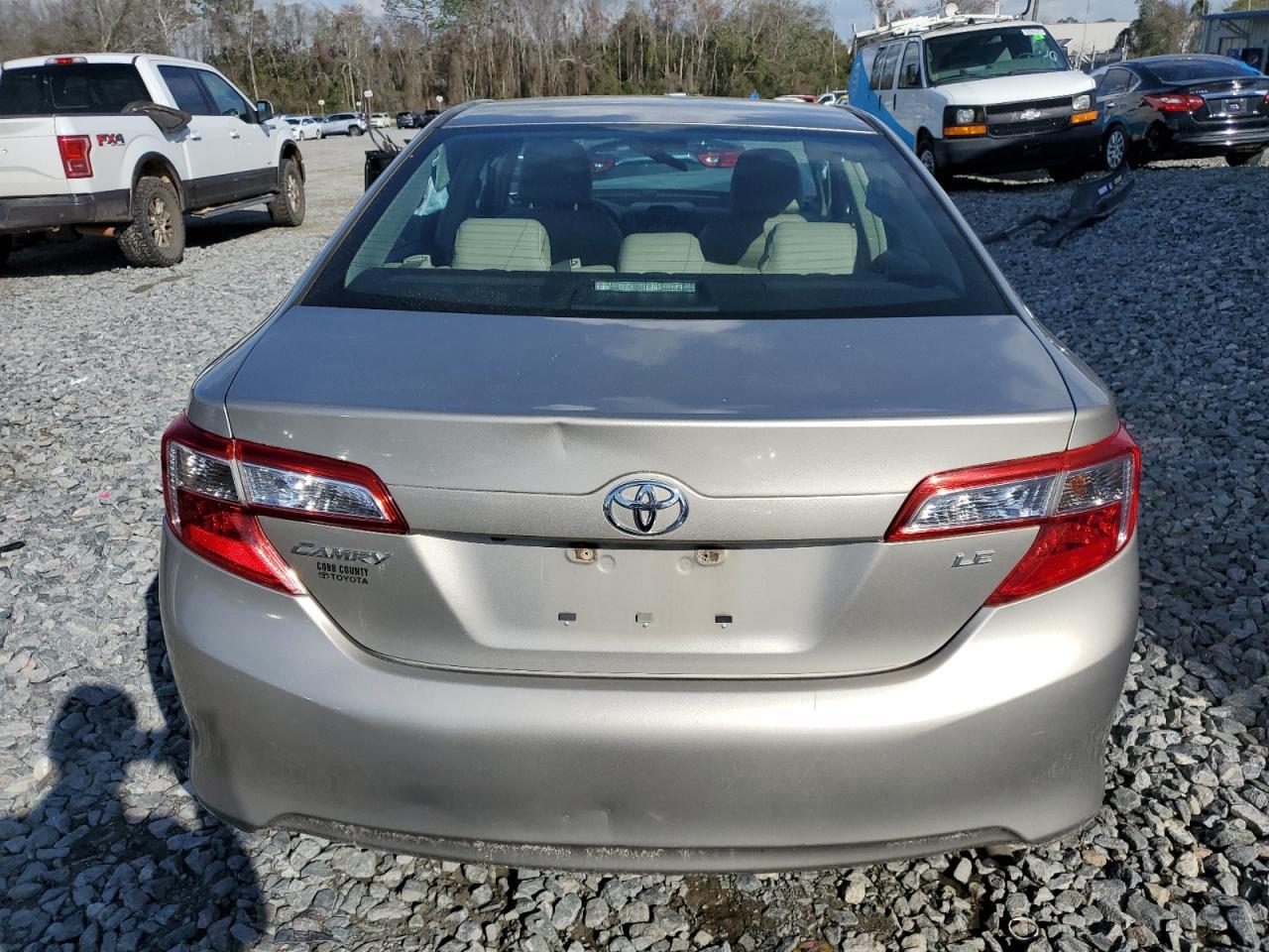 2014 TOYOTA CAMRY L - Image 6