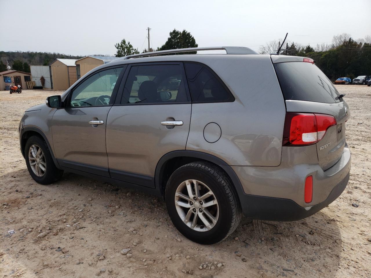 2015 KIA SORENTO LX - Фото 2
