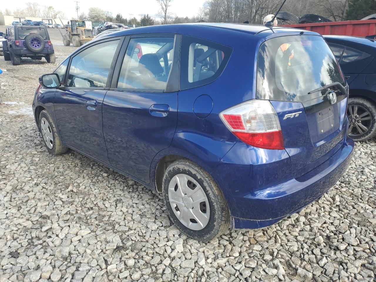 2013 HONDA FIT - Фото 2