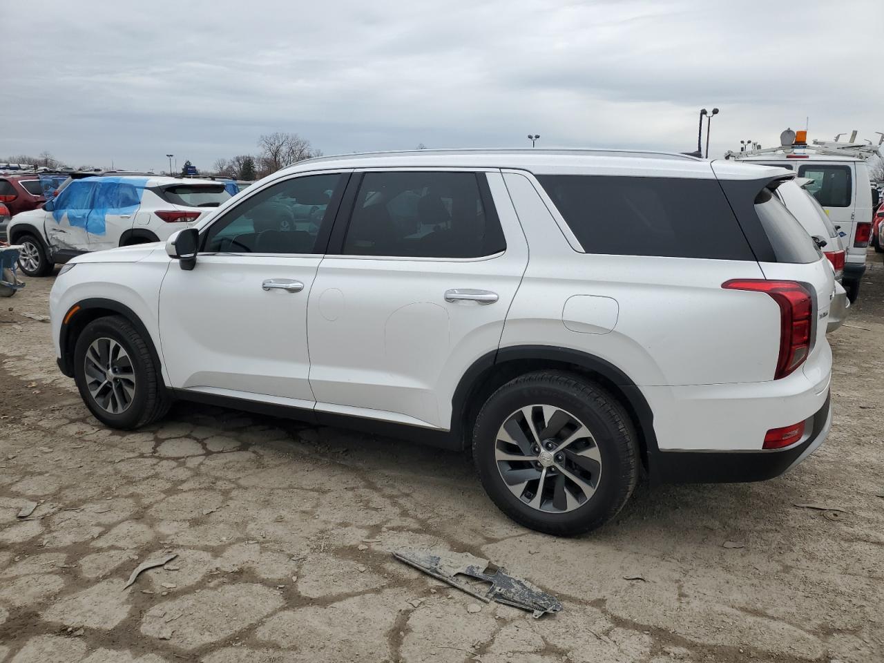 2020 HYUNDAI PALISADE S - Image 2