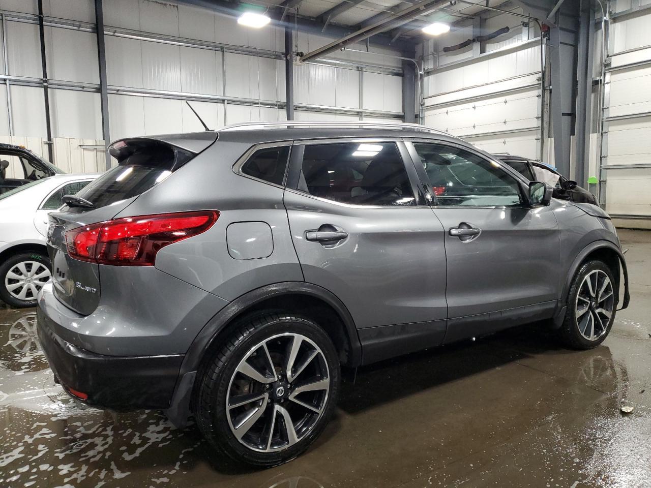 2017 NISSAN ROGUE SPOR - Фото 3