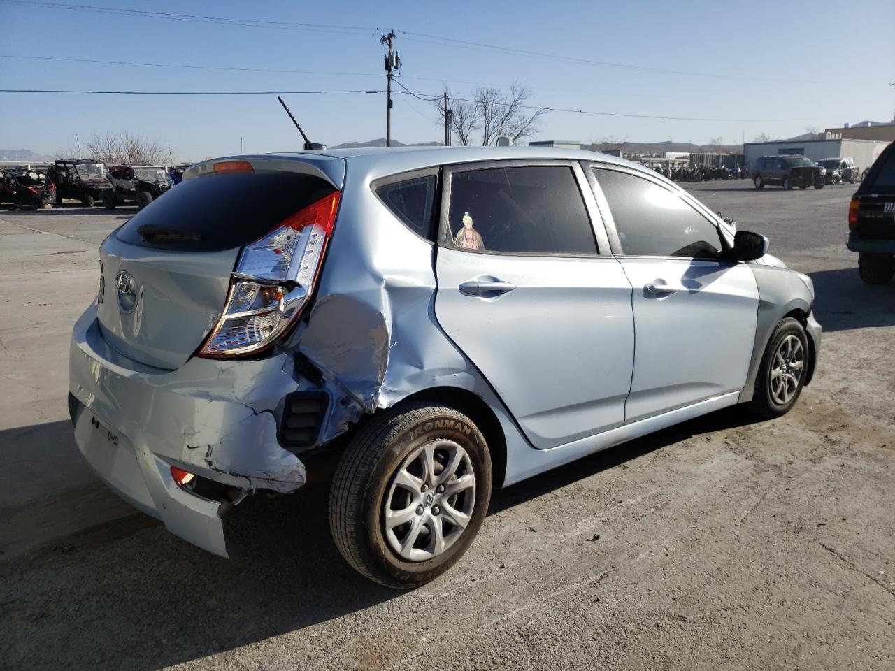 2012 HYUNDAI ACCENT GLS - Фото 3