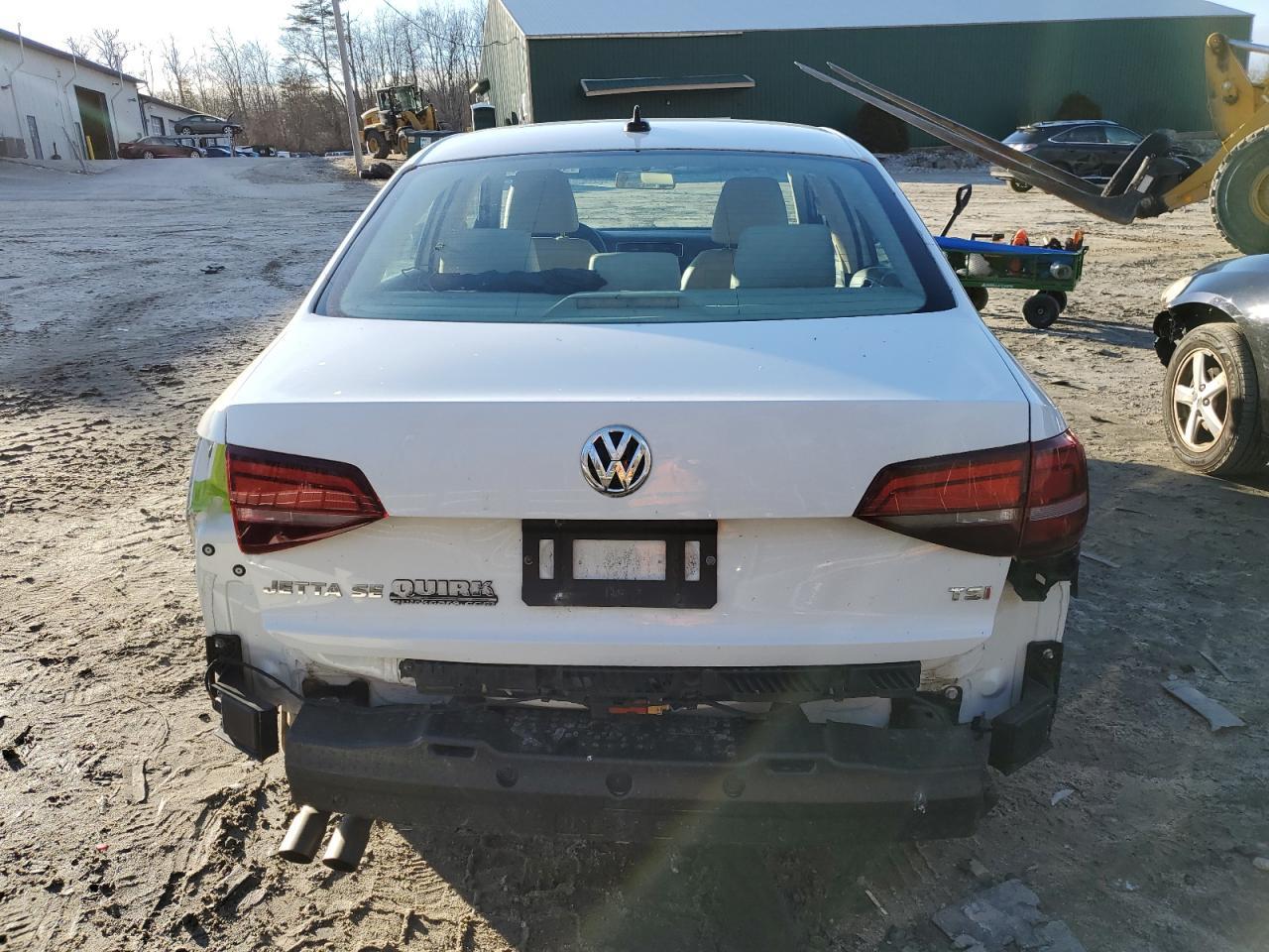 2017 VOLKSWAGEN JETTA SE - Image 6