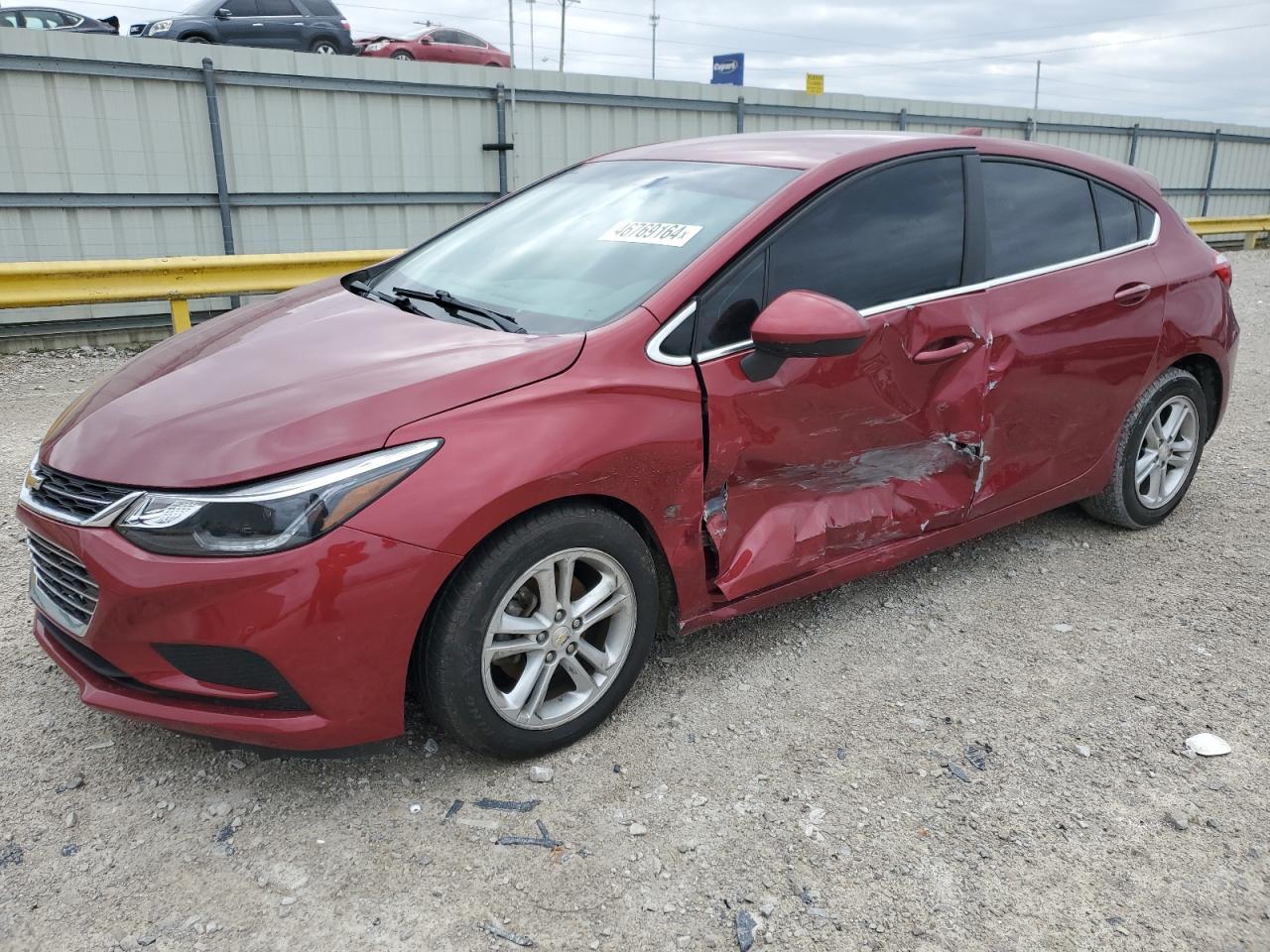 2017 CHEVROLET CRUZE LT