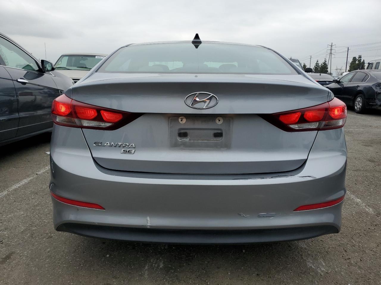 2017 HYUNDAI ELANTRA SE - Фото 6