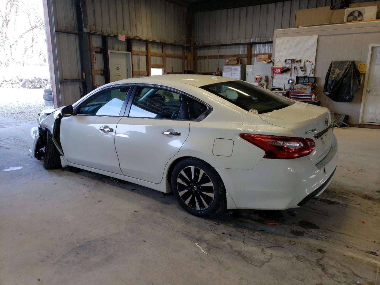 2017 NISSAN ALTIMA 2.5 - Image 2