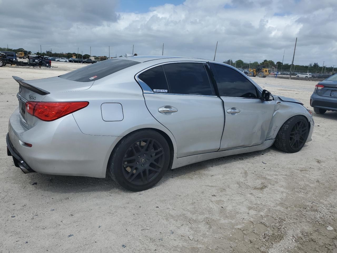 2015 INFINITI Q50 BASE - Image 3