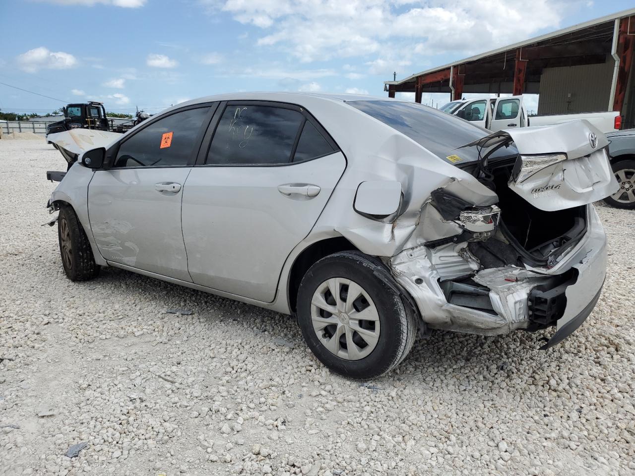 2015 TOYOTA COROLLA L - Image 2