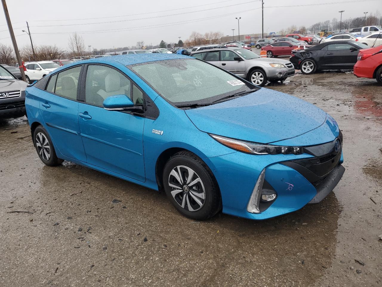 2018 TOYOTA PRIUS PRIM - Image 4