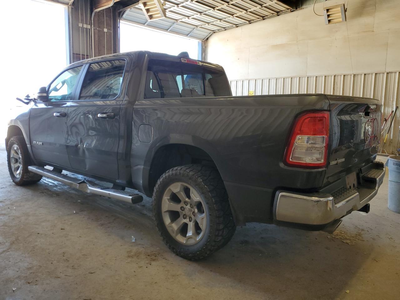 2019 RAM 1500 BIG H - Фото 2