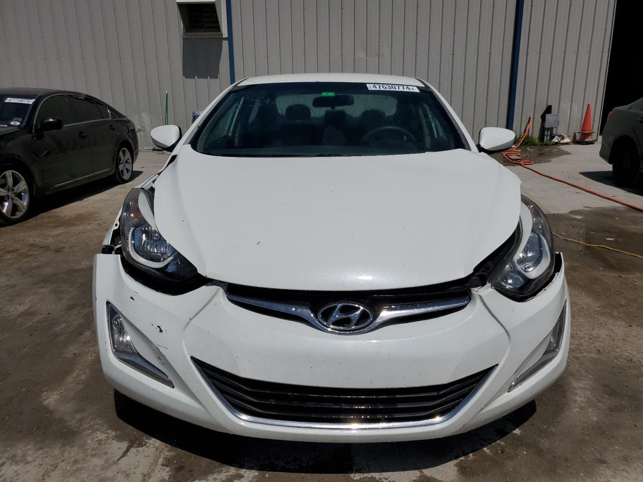 2014 HYUNDAI ELANTRA SE - Фото 5
