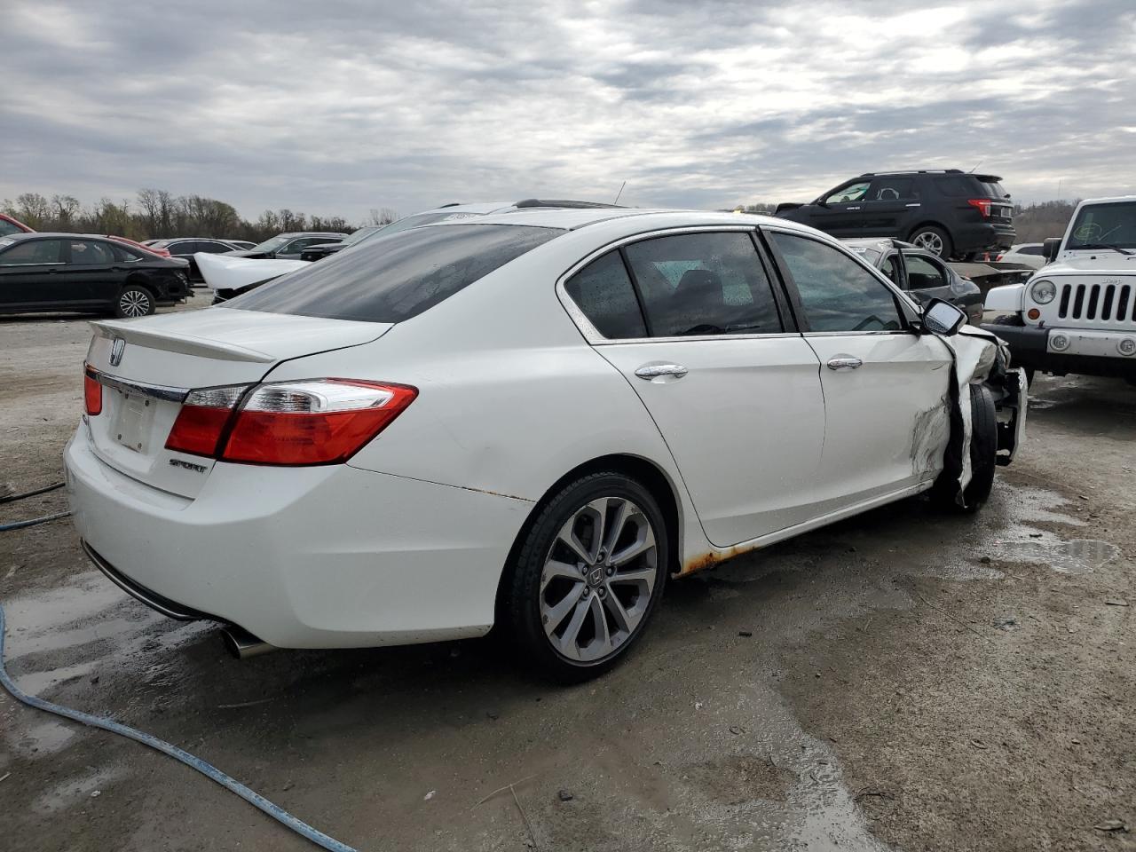2014 HONDA ACCORD SPO - Фото 3