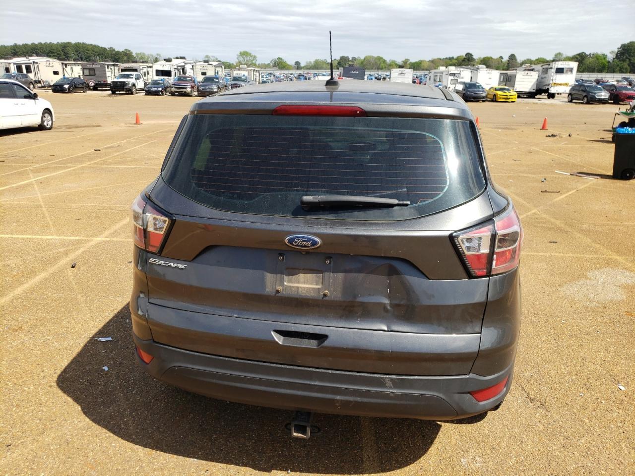 2017 FORD ESCAPE S - Image 6
