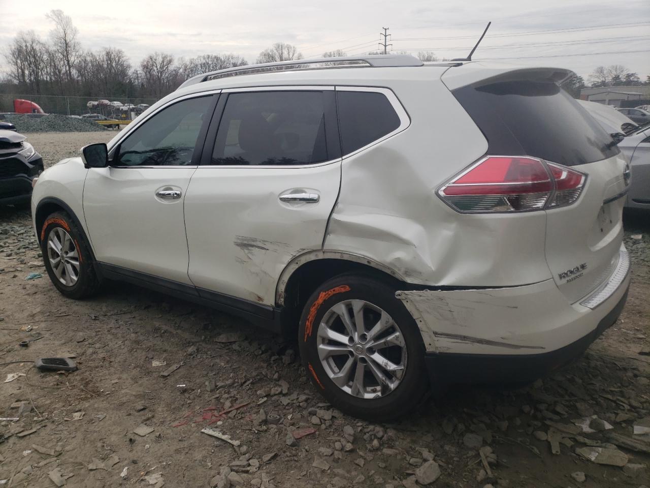2015 NISSAN ROGUE S - Фото 2