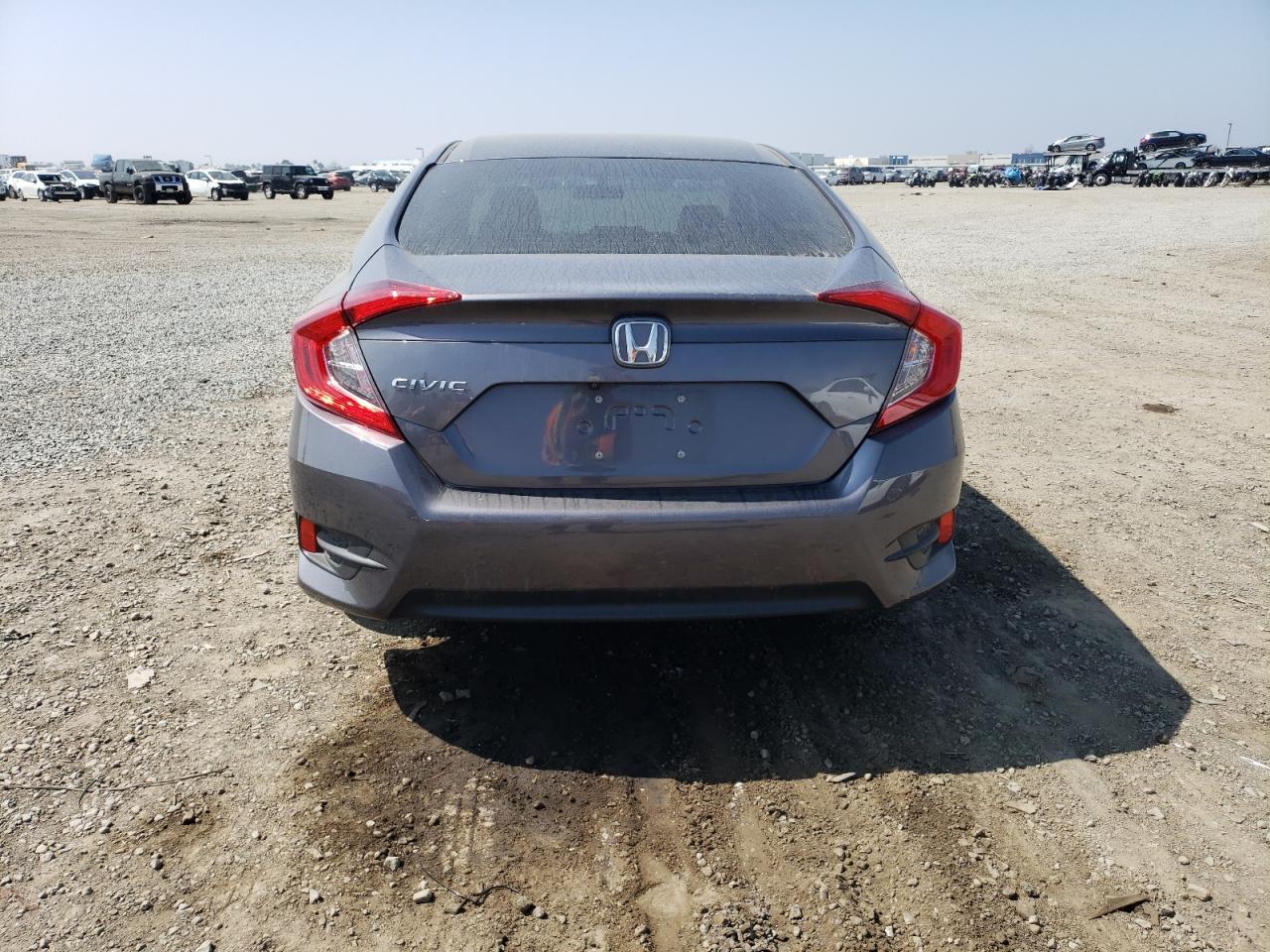 2017 HONDA CIVIC LX - Фото 6