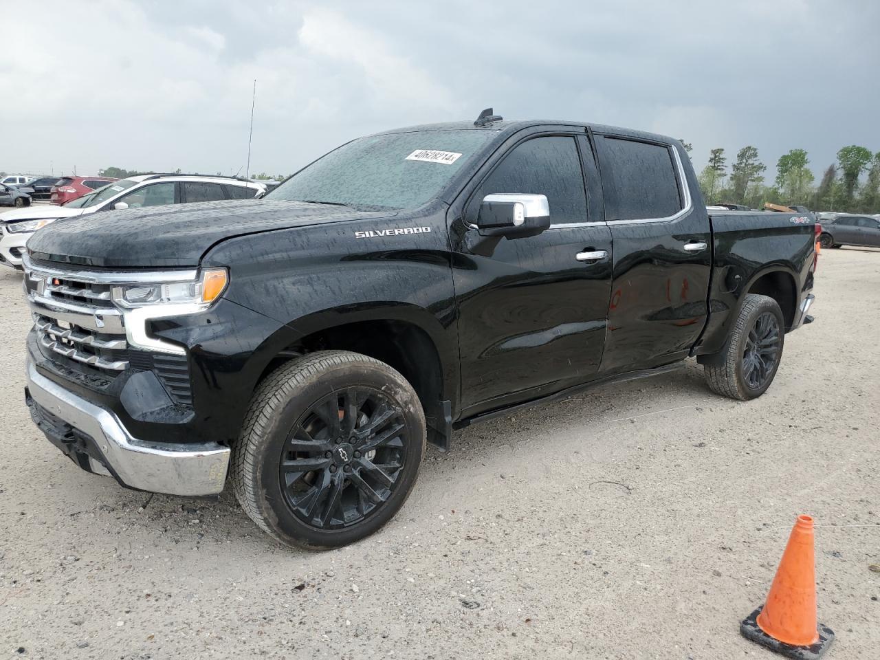 2023 CHEVROLET SILVERADO car image