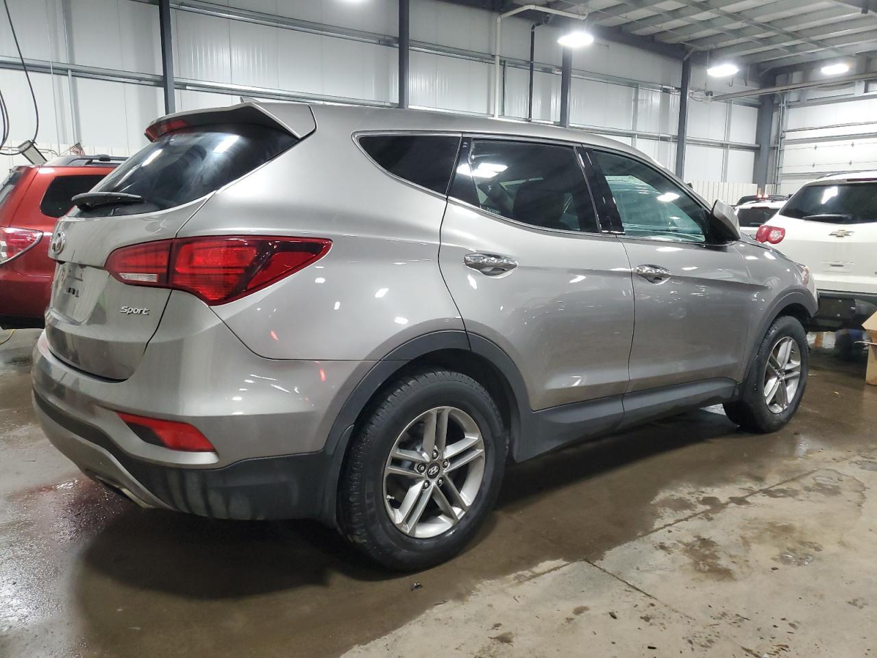 2017 HYUNDAI SANTA FE S - Image 3